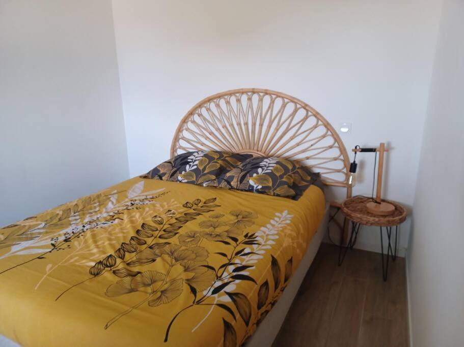 ~ Au Calme A La Campagne ~ Apartment La Meziere Bagian luar foto