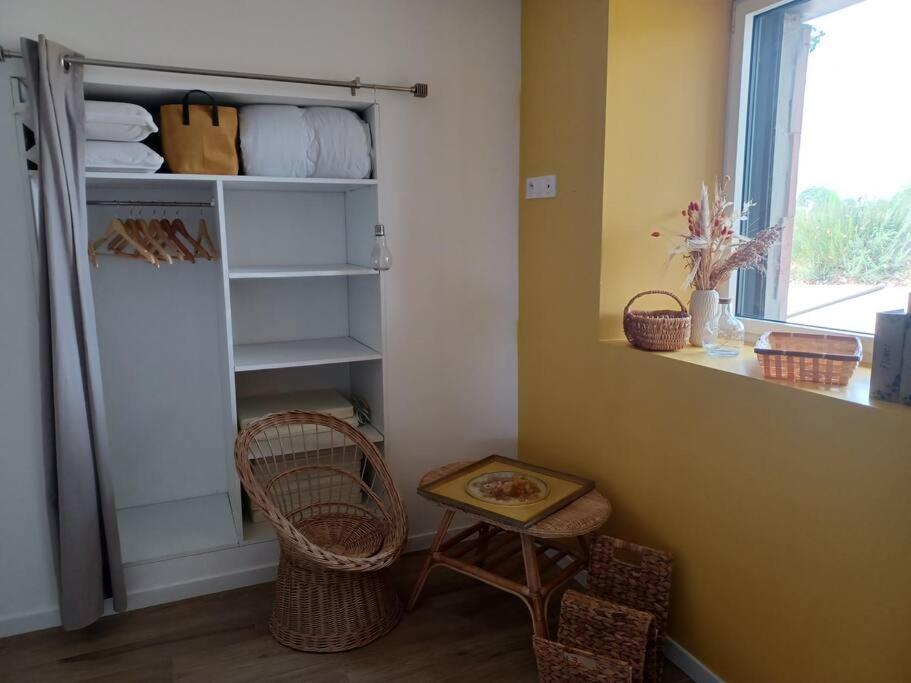 ~ Au Calme A La Campagne ~ Apartment La Meziere Bagian luar foto